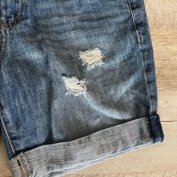🌺 Lauren Conrad Mid Rise Cuffed Distressed Jean Shorts Size 4 - Picture 5 of 9